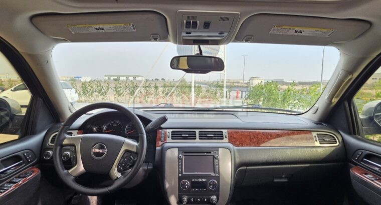 GMC YUKON SLT, GCC SPECS, 2012 FULL OPTION FOR SALE