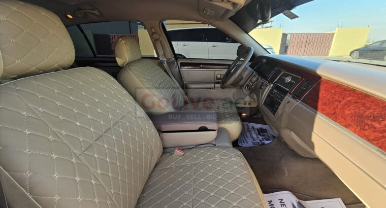 Lincoln Town Car Gcc, Executive L Edition 2005 for Sale