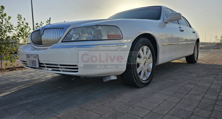 Lincoln Town Car Gcc, Executive L Edition 2005 for Sale