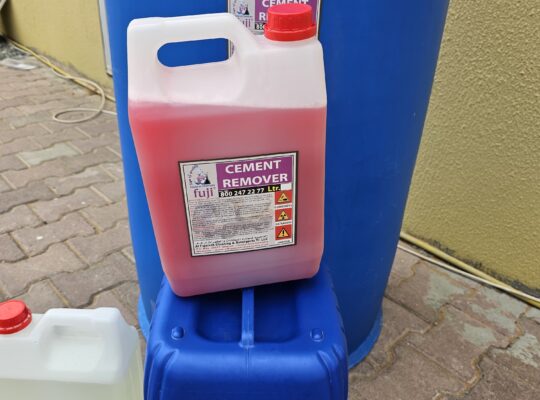 Cement remover for Trucks ( Abu Dhabi No 1 Concrete remover Chemical Supplier )