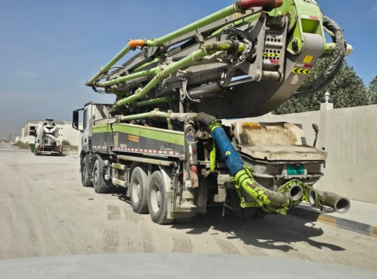 Industrial cement remover for large-scale projects ( Industrial Concrete remover supply in UAE )