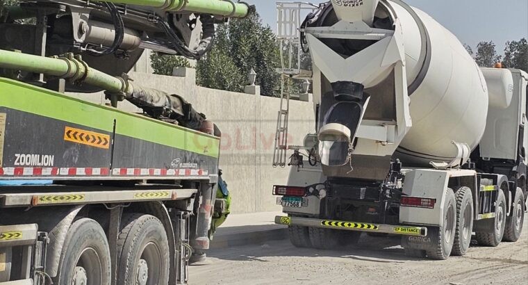 Cement remover for cleaning construction tools ( Construction Tools Cleaner in UAE )