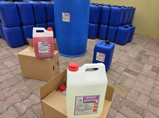 Cement remover for machinery ( Construction Machinery Cement Cleaning Chemical in Al Ain UAE )