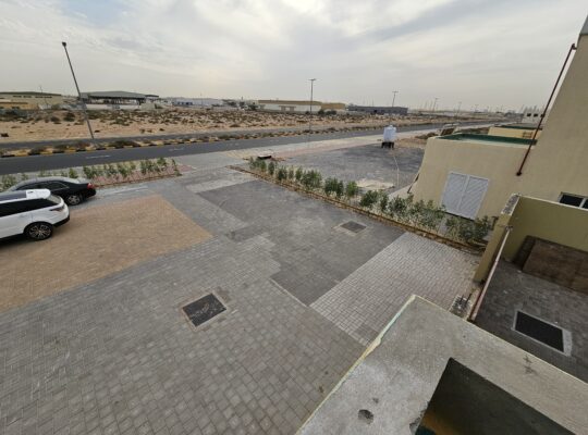 COMMERCIAL FREE HOLD BUILDING LAND AND READY 2 WAREHOUSES FOR SALE IN AL SAJAA INDUSTRIAL AREA SHARJAH