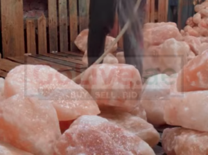 Natural salt licks for animal ( Salt licks for farm animals in SAUDI ARABIA )