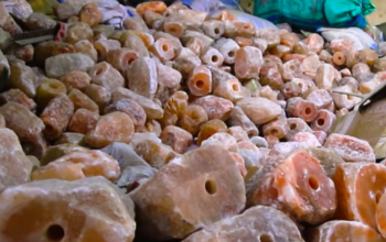 Durable salt blocks for livestock ( Pink rock salt for animals in OMAN )