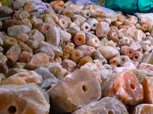 Durable salt blocks for livestock ( Pink rock salt for animals in OMAN )