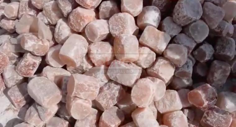 Natural salt licks for animal ( Salt licks for farm animals in QATAR )