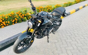 Honda CB300R 2022 (latest design) almost new, very low kms, purchased from Al Futtaim