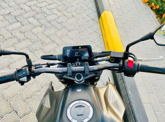Honda CB300R 2022 (latest design) almost new, very low kms, purchased from Al Futtaim
