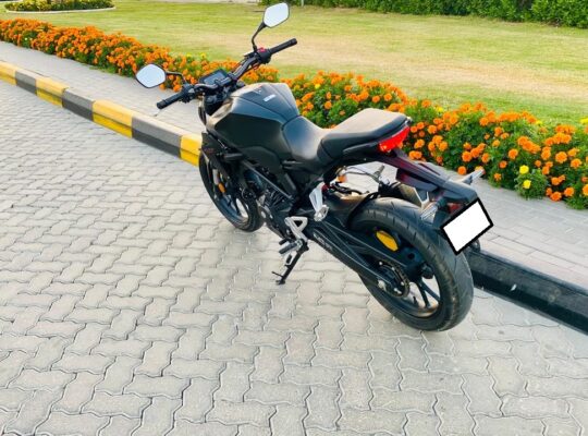 Honda CB300R 2022 (latest design) almost new, very low kms, purchased from Al Futtaim