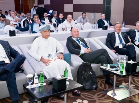 Knee Doctor In Dubai | Dr Rik Kundra