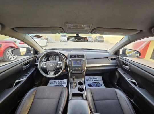 TOYOTA CAMRY 2017 SE, USA SPECS, MID OPTION, LESS KMS CAR FOR SALE