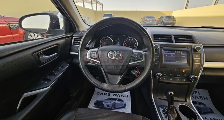 TOYOTA CAMRY 2017 SE, USA SPECS, MID OPTION, LESS KMS CAR FOR SALE