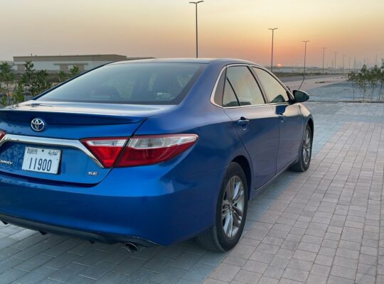 TOYOTA CAMRY 2017 SE, USA SPECS, MID OPTION, LESS KMS CAR FOR SALE