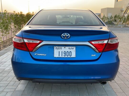 TOYOTA CAMRY 2017 SE, USA SPECS, MID OPTION, LESS KMS CAR FOR SALE