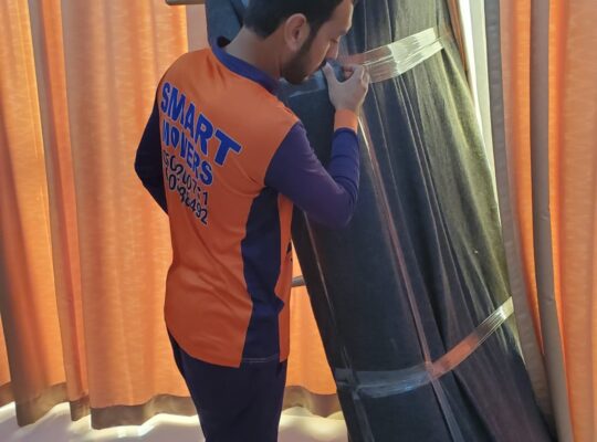 Movers Al AIn