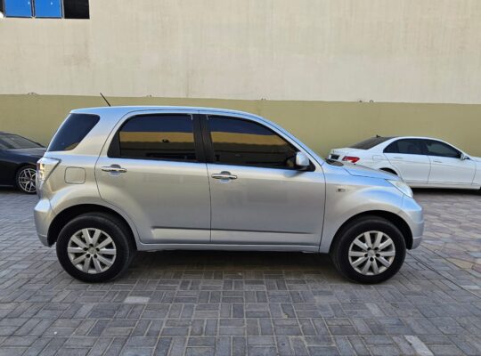 DAIHATSU TERIOS 4WD, GCC, 2016, MID OPTION FOR SALE
