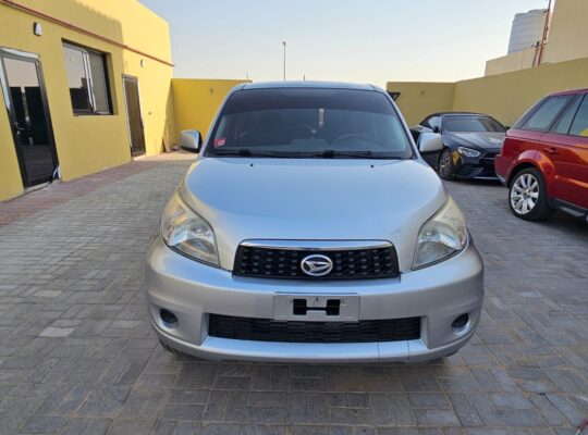 DAIHATSU TERIOS 4WD, GCC, 2016, MID OPTION FOR SALE