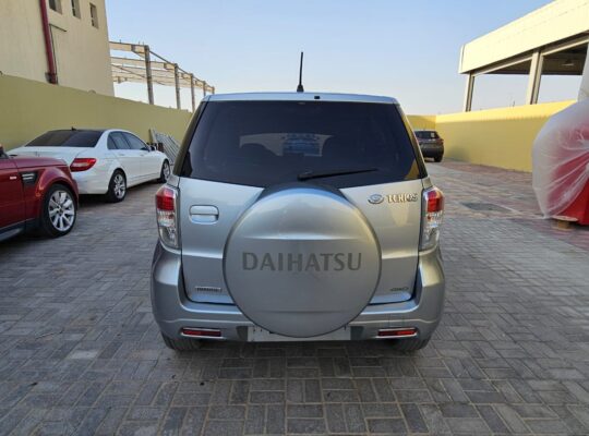 DAIHATSU TERIOS 4WD, GCC, 2016, MID OPTION FOR SALE