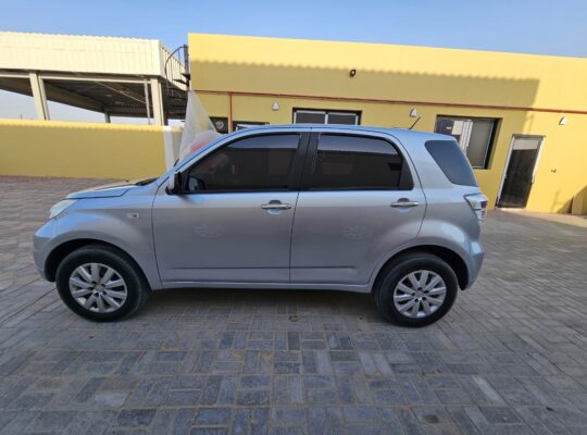 DAIHATSU TERIOS 4WD, GCC, 2016, MID OPTION FOR SALE