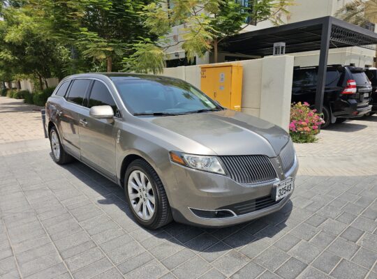 Lincoln MKT 2015, GCC Specs, 7 Seaters SUV, Excellent Condition