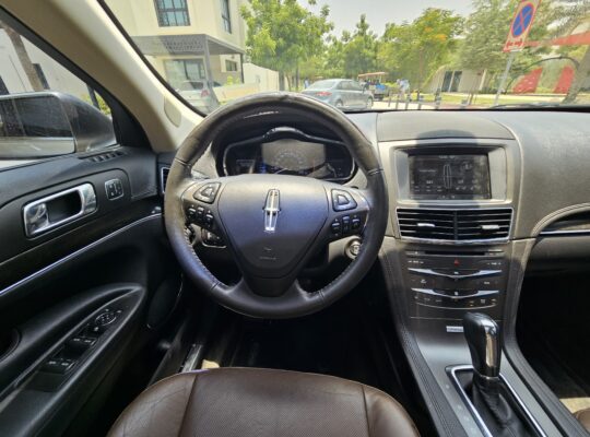 Lincoln MKT 2015, GCC Specs, 7 Seaters SUV, Excellent Condition