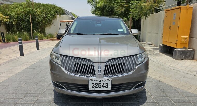 Lincoln MKT 2015, GCC Specs, 7 Seaters SUV, Excellent Condition