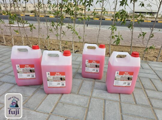 Heavy-Duty Gel-Based Acid Cleaner for Water Tanks, Bathrooms, and Industrial Surfaces