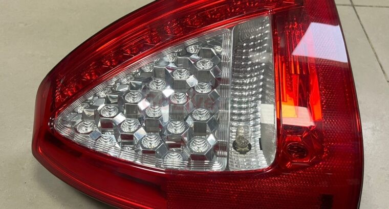 Maserati Quattroporte 2009-2010-2011-2012 Rear LHS Stoplight