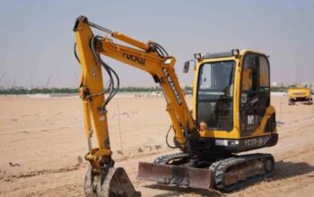 Buy 2017 Yuchai YC35-8 Mini Excavator