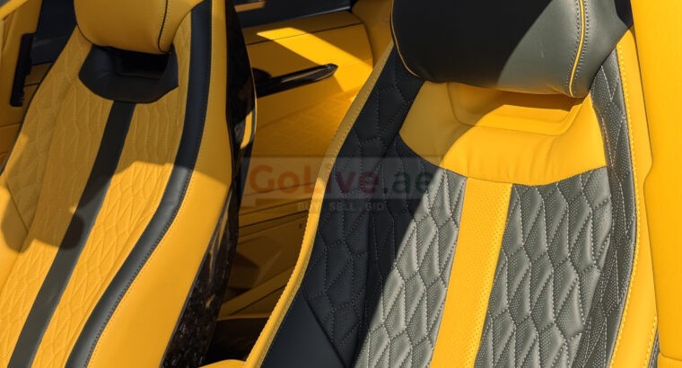 Lamborghini Urus 2021, American spec. With new bodykit and interior.