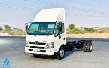 2019 Hino 916 bare chassis long wheel Gcc Japan made