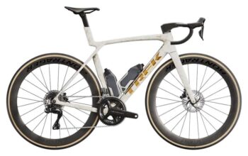 2025 Trek Madone SLR 7 Gen 8 Road Bike (CENTRACYCLES)