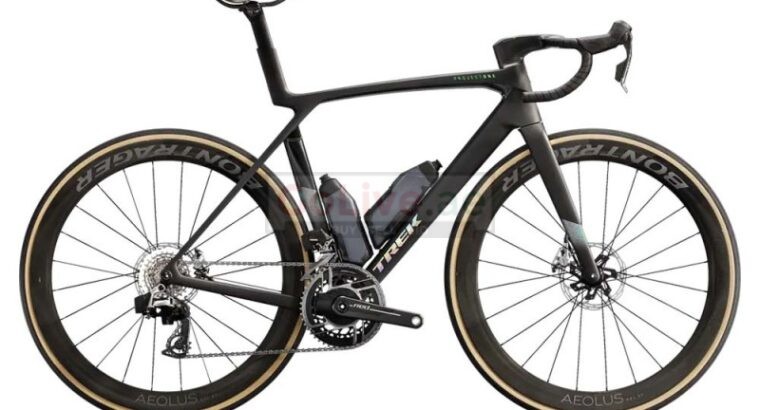 2025 Trek Madone SLR 9 AXS Gen 8 Road Bike (CENTRACYCLES)