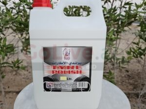 Best Tyre Polish in UAE – Restore Shine and Prevent Cracks