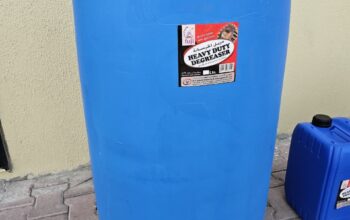 Heavy Duty Degreaser in UAE | Powerful Industrial Grease & Oil Remover
