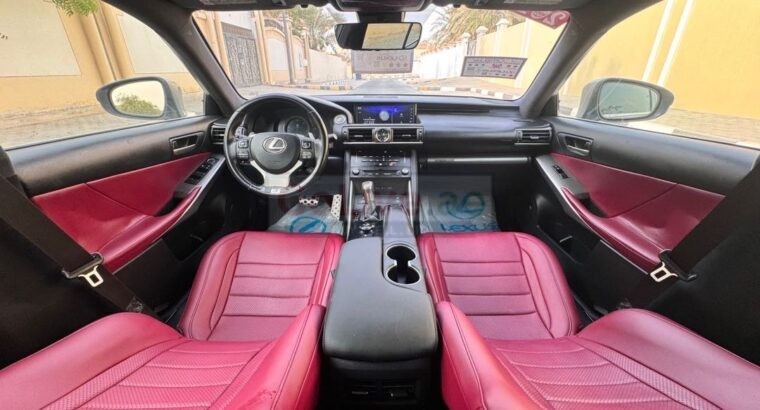 Lexus IS350 2017