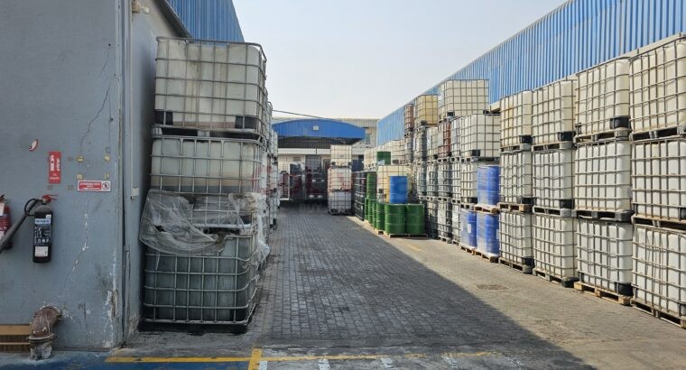 Buy 200 Liter Plastic Drums in UAE – New and Used HDPE Drums