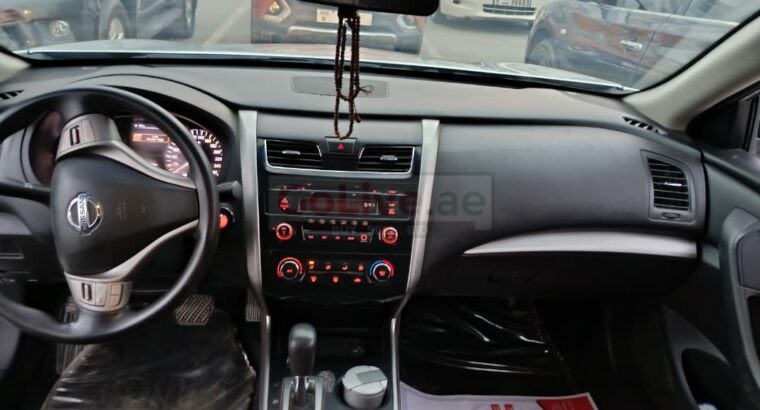 Nissan Altima 2014, Well maintained, GCC Specs, genuin KMs, No issues, no repairs needed, smooth drive, perfectly maintained. Just buy and drive!