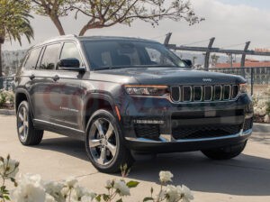 2022 jeep grand Cherokee l 4×4 limited