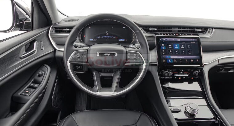 2022 jeep grand Cherokee l 4×4 limited