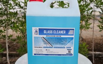 Fuji Premium Glass and Mirror Cleaner – Long-Lasting Shine