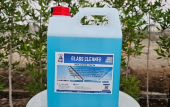 Fuji Multi-Surface Glass Cleaner – Clear View in Every Wipe