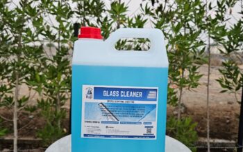 Fuji Premium Glass Cleaner – Streak-Free Shine for Every Surface