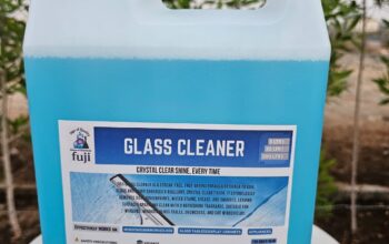 Fuji Professional Grade Glass Cleaner – Shiny, Crystal-Clear Results