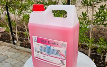 Fuji Bathroom Gel Cleaner – Removes Stains and Neutralizes Odor