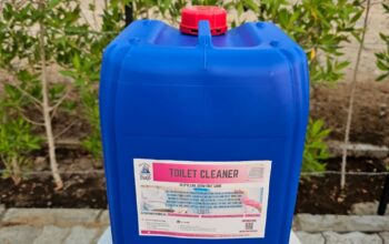 Fuji Fragrant Toilet Cleaner – Sparkling, Fresh and Clean