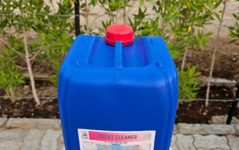 Fuji Premium Toilet Wash – Streak-Free, Hygienic, and Fresh