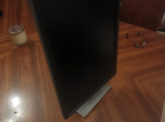 Dell P2314HT Monitor 60Hz شاشة 60 هيرتز ممتازة